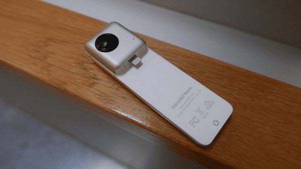 Внешний облик камеры Insta360